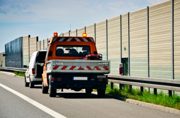 道路救援提示汽车夏天需要注意的事项